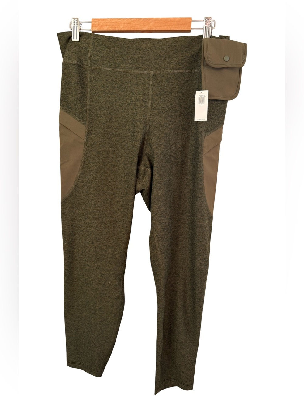 Old Navy NWT XL Go-Dry Powersoft High Rise 7/8 Cargo Leggings Olive